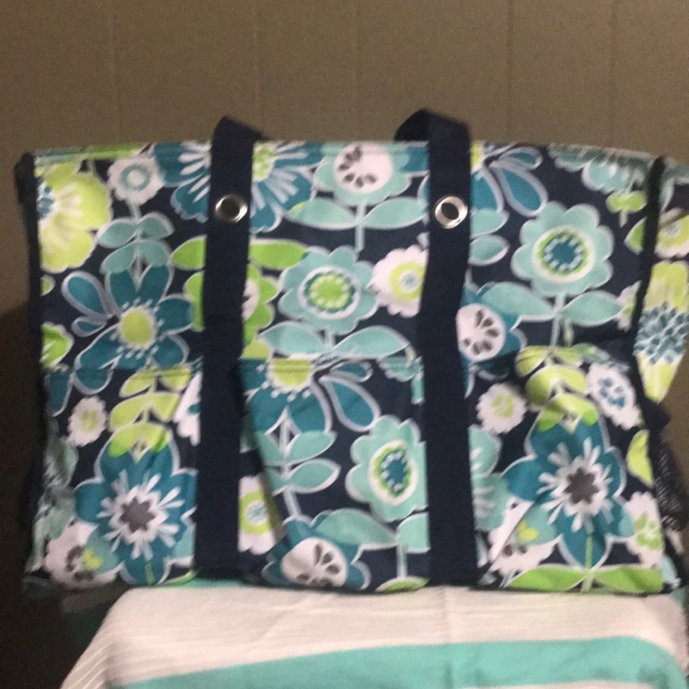 Thirty-one zip top Utility organizer Tote